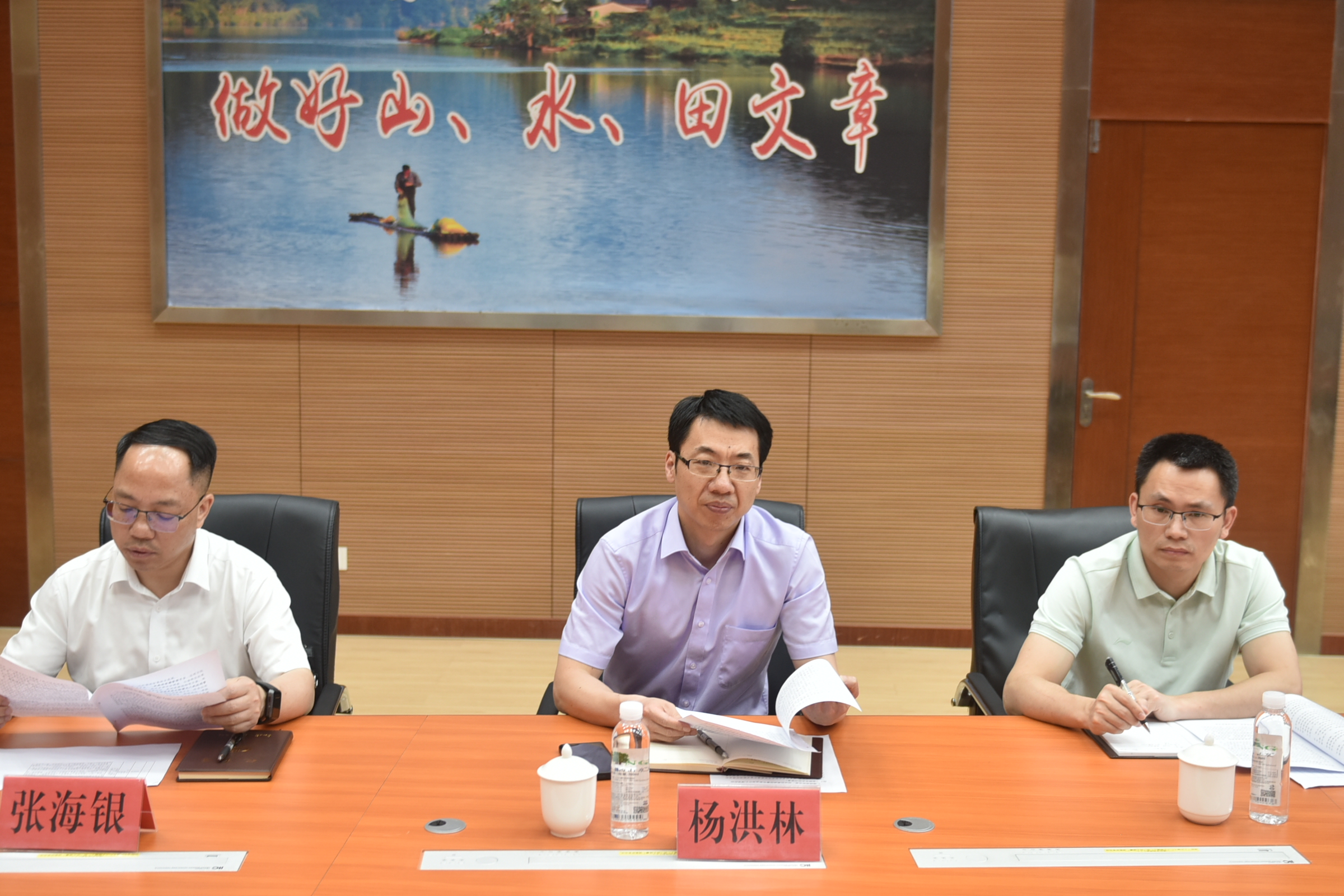 政企攜手 共謀區(qū)域林業(yè)經(jīng)濟(jì)發(fā)展 政企攜手 共謀區(qū)域林業(yè)經(jīng)濟(jì)發(fā)展